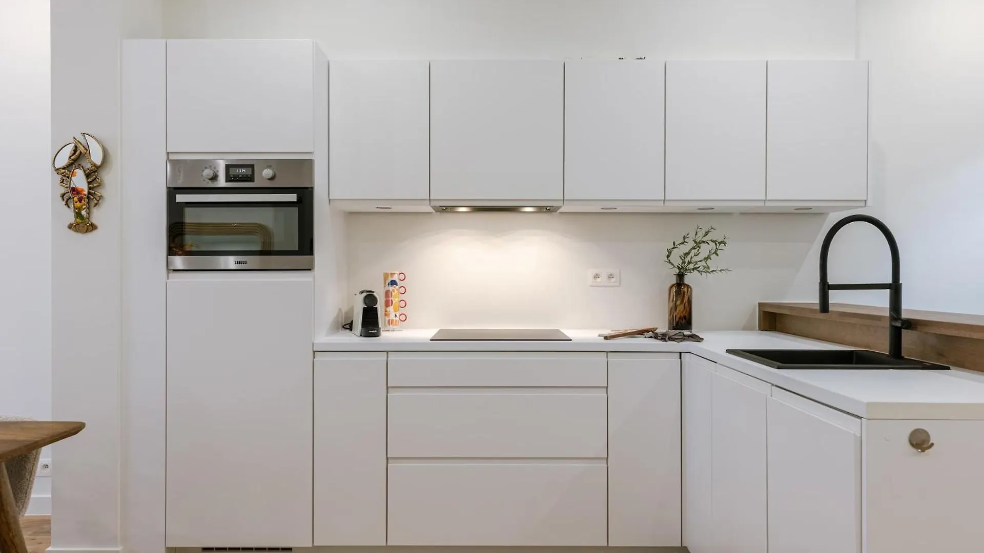 Huswell - Charming Central Apartment In Ostend - Perfect For 7 Guests